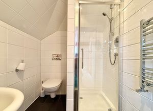 Photo 21- click for photo gallery